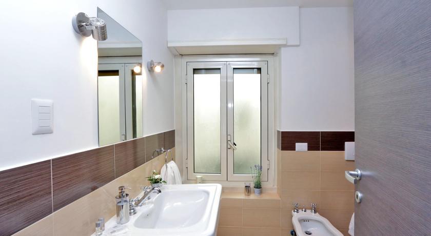 San Pietro Stazione Guesthouse Rome Exterior photo